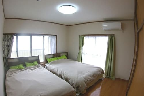 ６長期出張で自炊可能、格安、最寄りにコウノトリの飼育場、埼玉古墳群、花き市場、埼玉県防災センタ／民泊